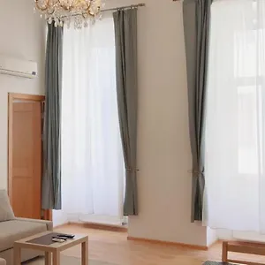 Apartamento W&b Elegant Near The Zsinagógák, Budapest